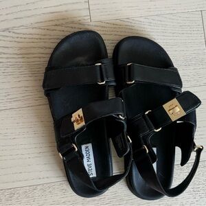 STEVE MADDEN SANDALS